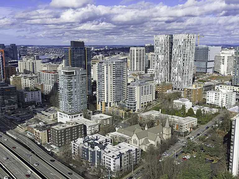Zindorf Apartments — Photo 36