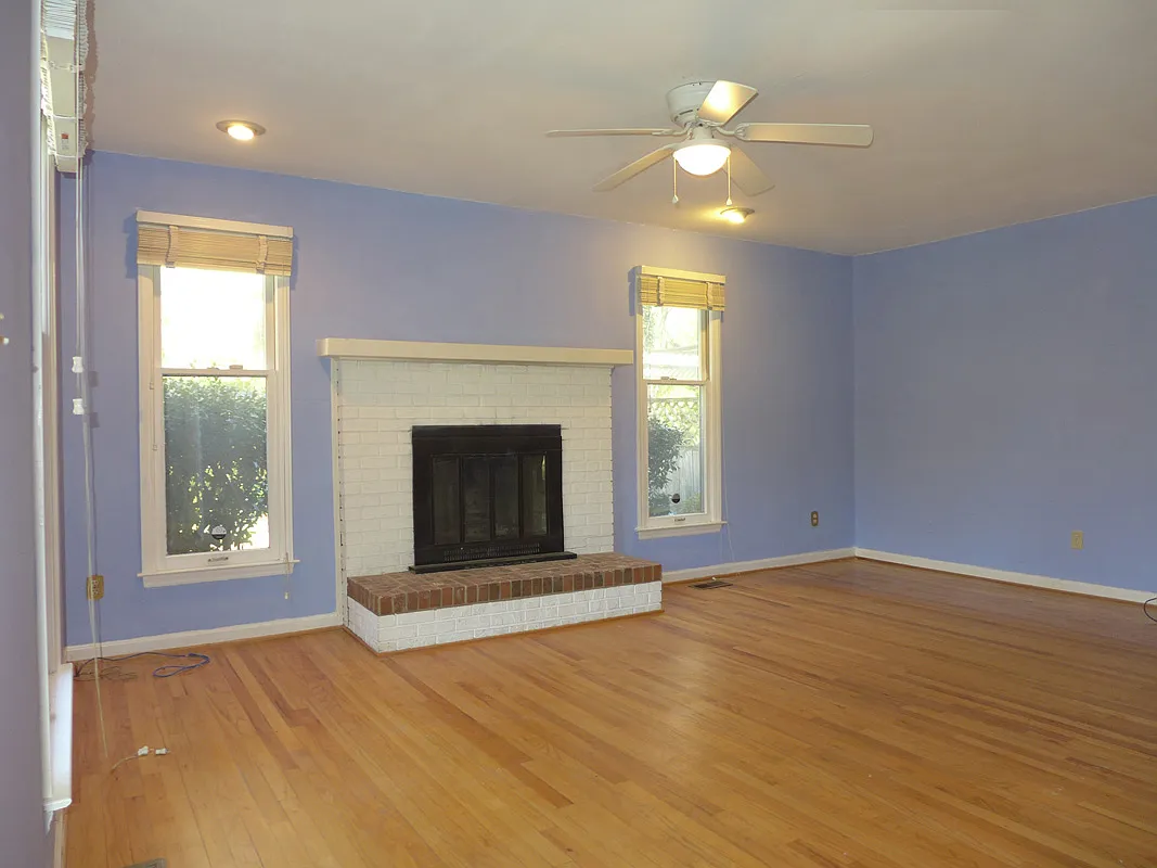 3 bed, 1350 sqft, $2,745 — Photo 3