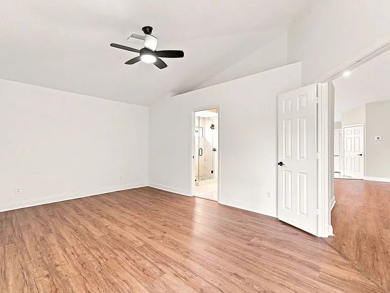 3708 Kent Dr — Photo 25