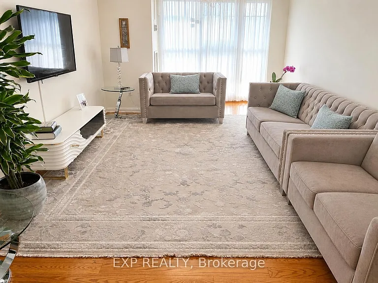 3131 Bridletowne Cir #1904 — Photo 2