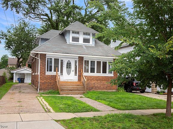 3rd image of 1330-1332 Bonnieview Ave