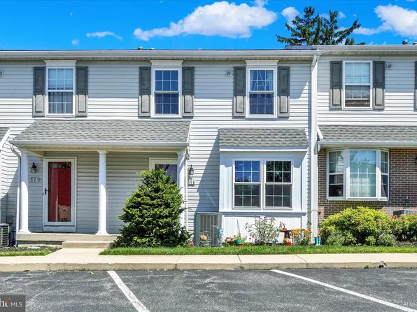 319 Cherry St #13, Red Lion, PA 17356