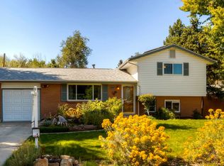 2005 S Cape Way, Lakewood, CO 80227