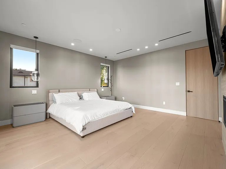 5028 Lindley Ave — Photo 4