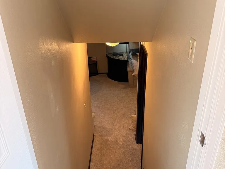 15170 Chelmsford St — Photo 31