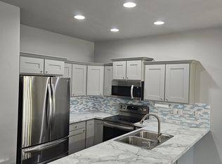 2147 W Boston Ave #6, West Haven, UT 84401