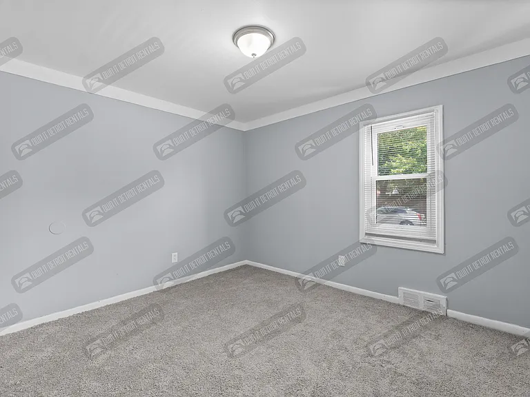 13917 Rossini Dr — Photo 11