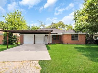 1013 Evanston St, Houston, TX 77015