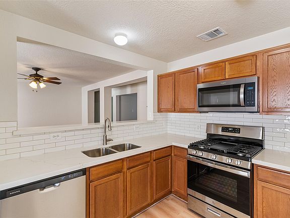 5th image of 3003 Ribbon Creek Way