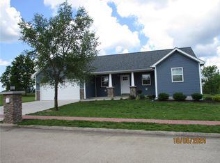 113 Allie Dr, Cuba, MO 65453