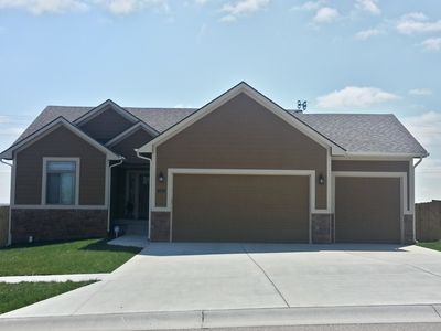 1619 Lariat Ln, Junction City, KS, 66441