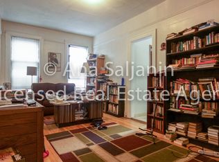 3118 34th St #2, Astoria, NY 11106