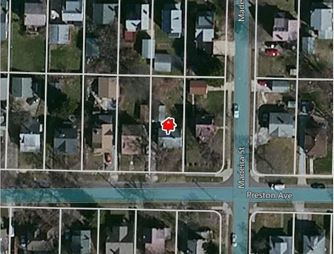 1575 Preston Ave photo 1