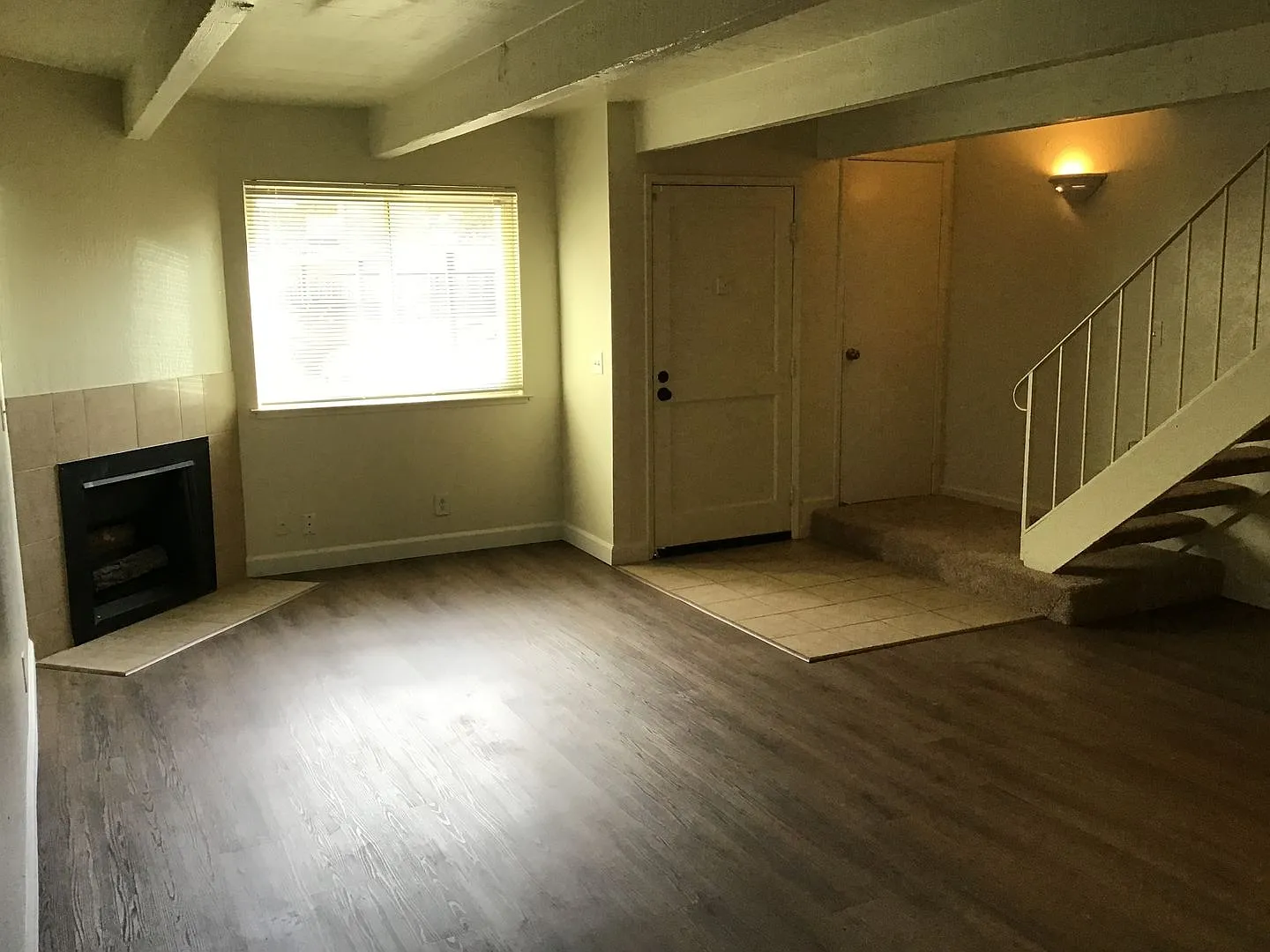 Parkview Townhomes 3 bedroom condo — Photo 2