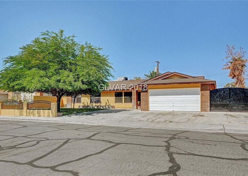 1st image of 808 Glen Abbey Cir