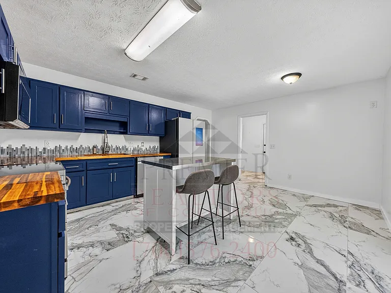 4261 Valley Crest Dr — Photo 12
