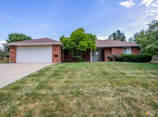 1804 Limerick Ln, Columbia, MO 65203