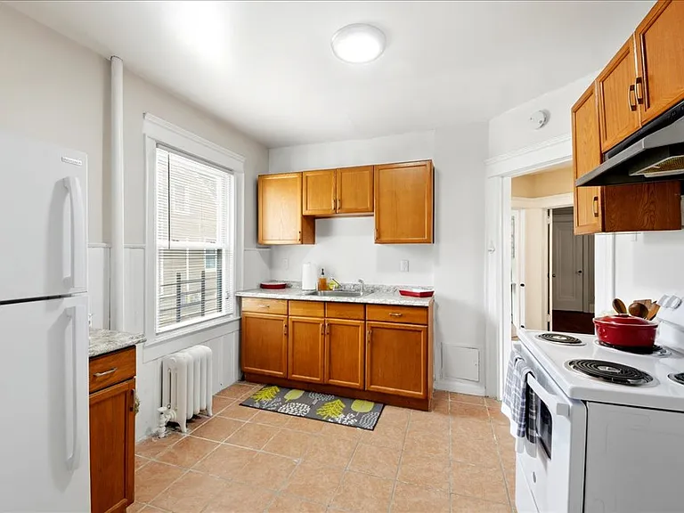 832 Calhoun Ave — Photo 6