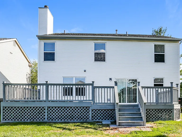 8402 Lucerne Dr — Photo 18