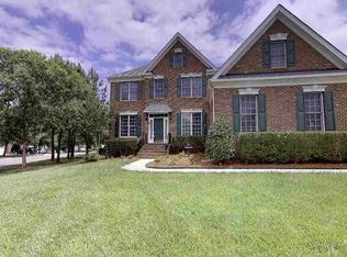 10320 Sporting Club Dr, Raleigh, NC 27617