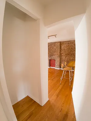 Rented by Roselyn  Fortuna LLC | media 42