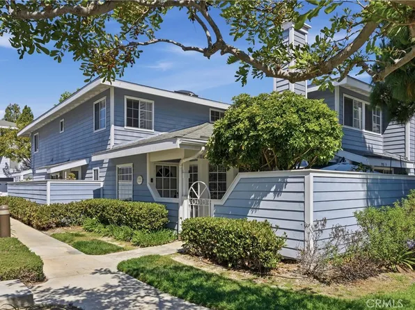 19116 Queensport Ln APT E, Huntington Beach, CA 92646