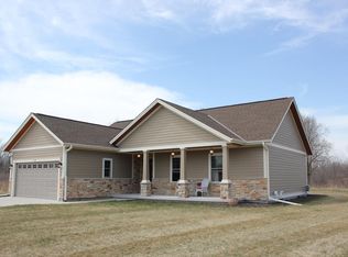 1295 Wisconsin St, Adell, WI 53001