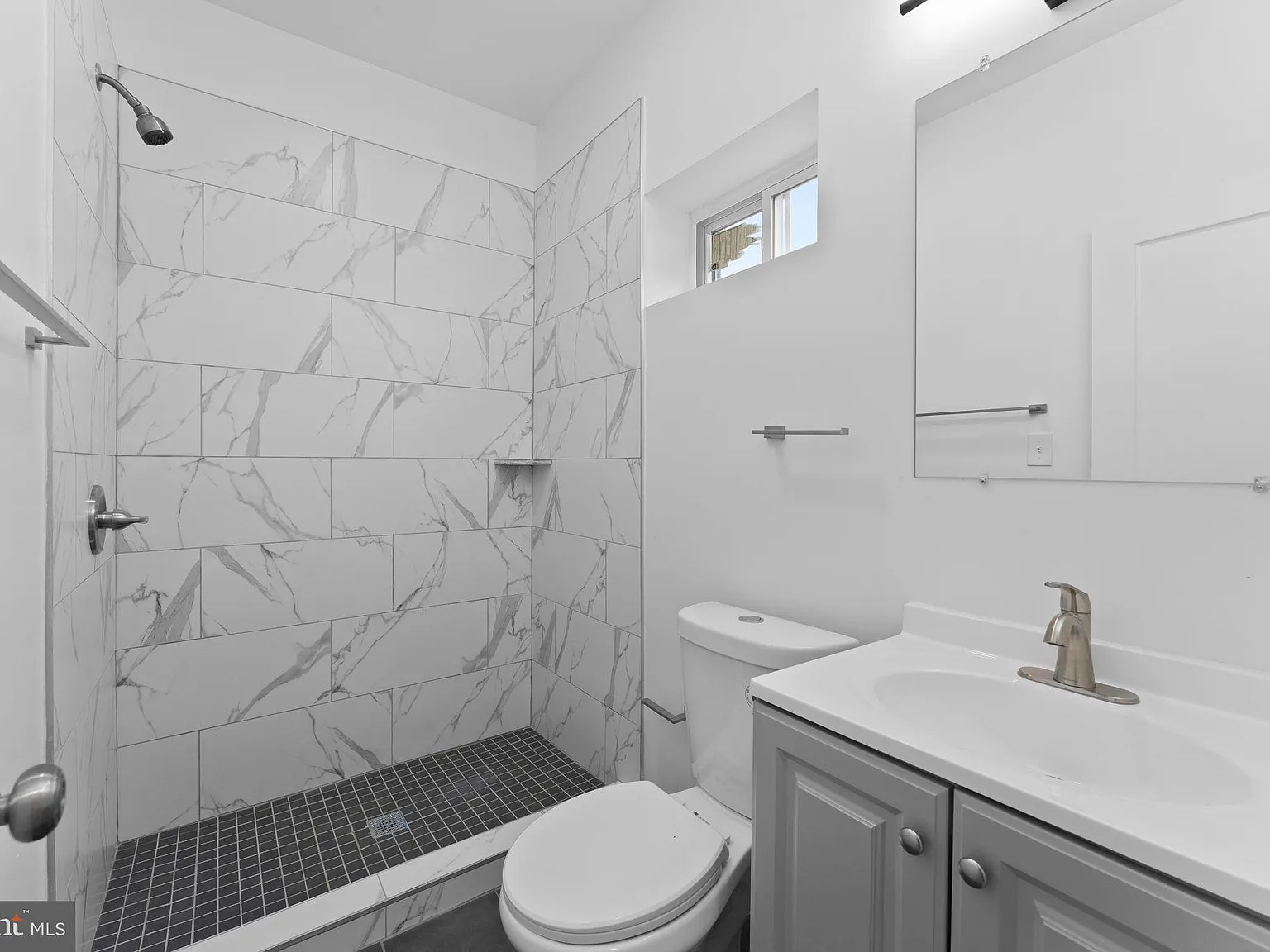 2 bed, 1600 sqft, $1,600 — Photo 1
