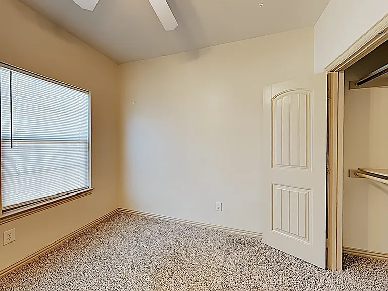 1540 Aldra Dr — Photo 11