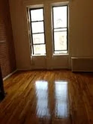 Rented by Elinor Taasa, LREB