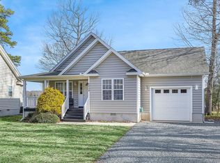 2258 Jolly Rodger Dr, Greenbackville, VA 23356