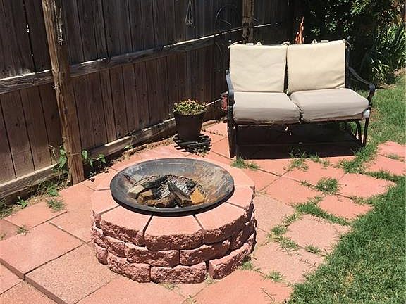 5th image of 15621 S Vicki Dr