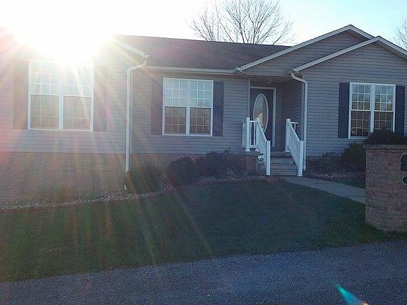 2nd image of 55 Pleasant View Dr
