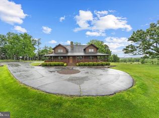 18837 Trinity Church Rd, Purcellville, VA 20132