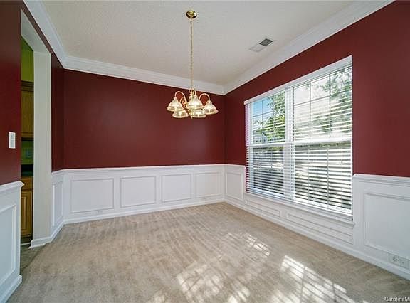 3rd image of 8124 Weeping Fig Ln