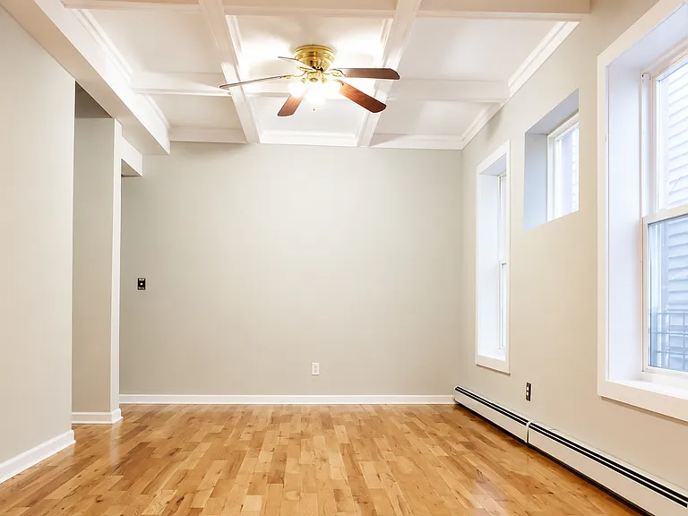 161 S 10th St #3LB — Photo 6