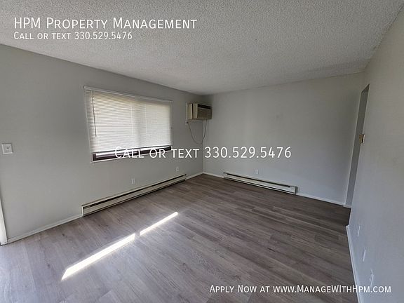 5th image of 1017 Howe Ave APT 5