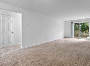 Fairway Apartments, Portland, OR 97230