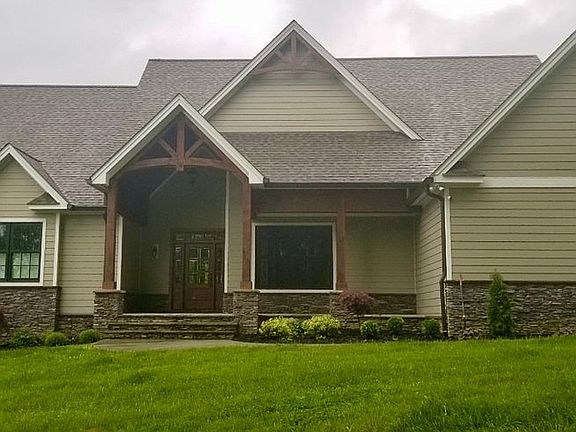 3rd image of 555 Hawthorne Lndg