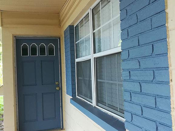 2nd image of 2300 14th Ave N