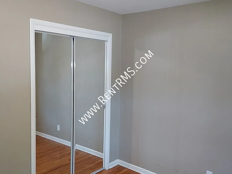 5317 SW 24th St — Photo 11