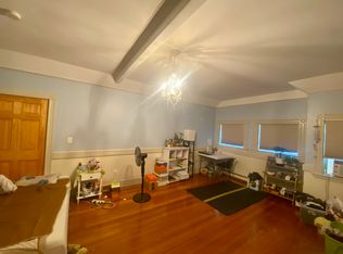 161 Walnut St #D, Newtonville, MA 02460