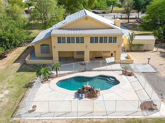 2nd image of 5236 E County Road 13 Rd