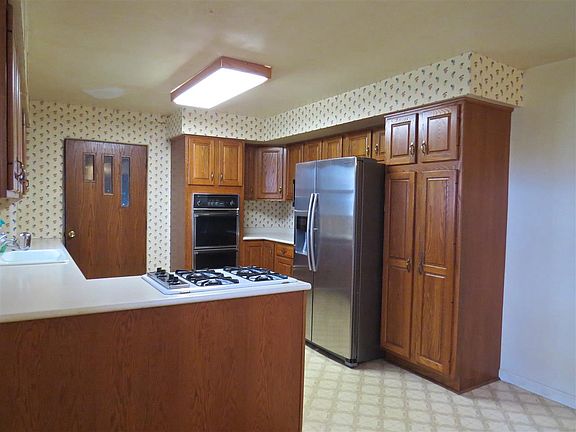 4th image of 6523 S County Road 500 W