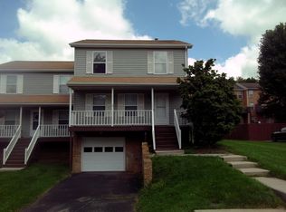 605 Tarrytown Rd, Christiansburg, VA 24073