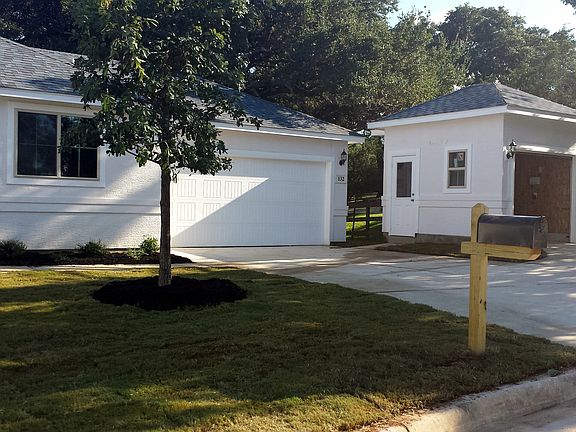 3rd image of 132 Royal Troon Ln