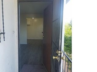 624 W 85th St APT 4, Los Angeles, CA 90044