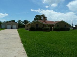 12014 Cherry Point Dr, Mont Belvieu, TX 77535