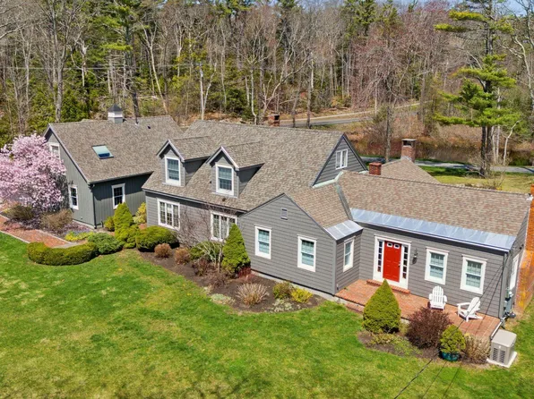 2 Tides Edge Road, Cape Elizabeth, ME 04107