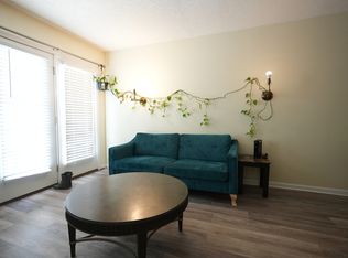 8130 Rudolph Rd, Charlotte, NC 28216